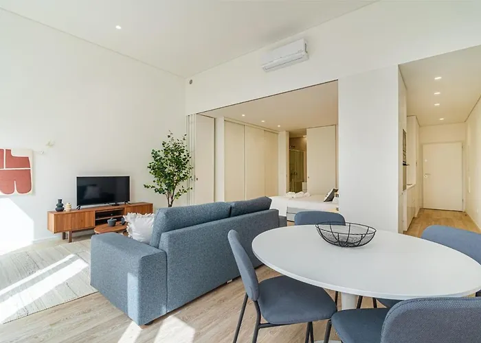 Bright In Apartment Porto